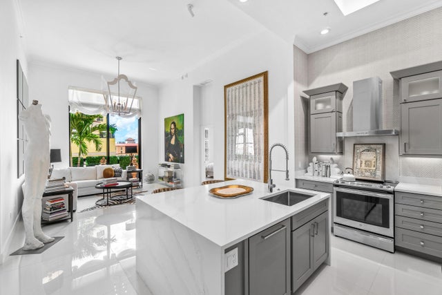 1 of 54 - 701 S Olive Av #503, West Palm Beach, FL