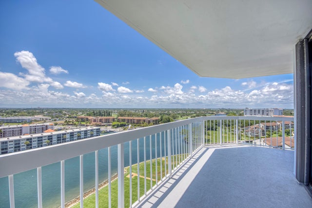 4 of 39 - 123 Lakeshore Drive #1644, North Palm Beach, FL