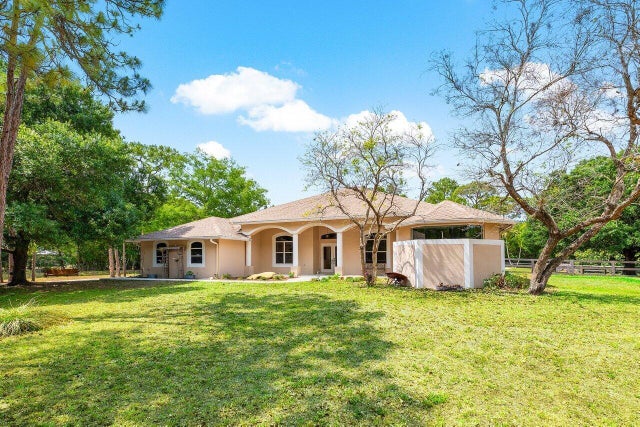 5 of 52 - 16737 Temple Boulevard, Loxahatchee, FL