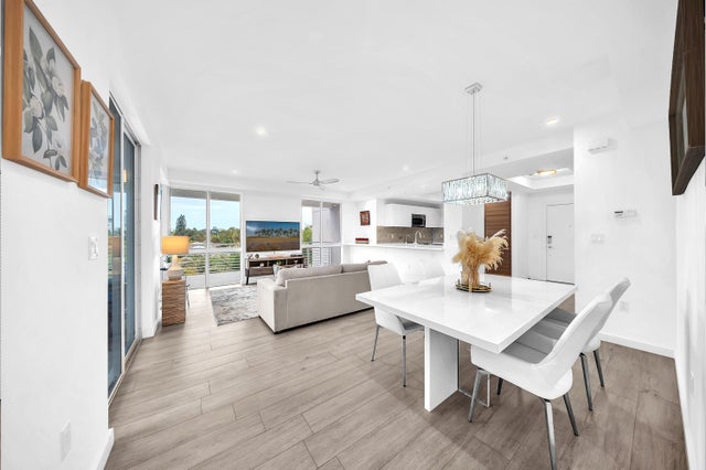 4 of 40 - 51 Se 19th Avenue #303, Deerfield Beach, FL