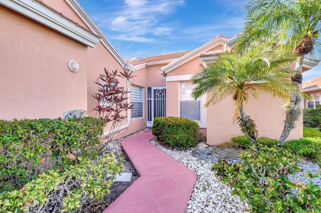 3 of 64 - 5707 Royal Lake Cir, Boynton Beach, FL