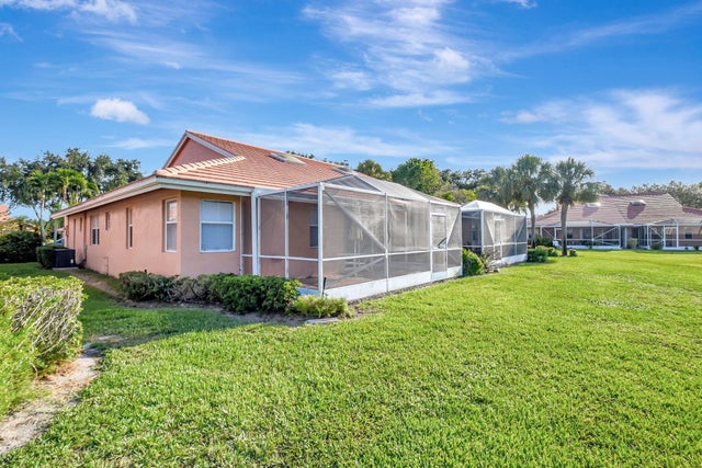 4 of 64 - 5707 Royal Lake Cir, Boynton Beach, FL