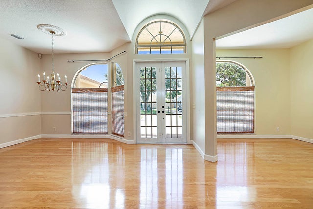 2 of 45 - 227 Shorewood Way, Jupiter, FL