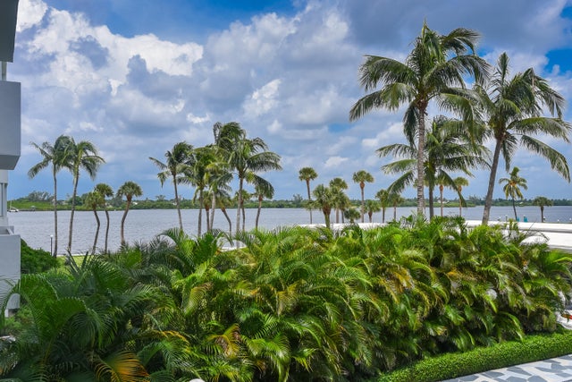 1 of 33 - 2860 S Ocean Boulevard #202, Palm Beach, FL