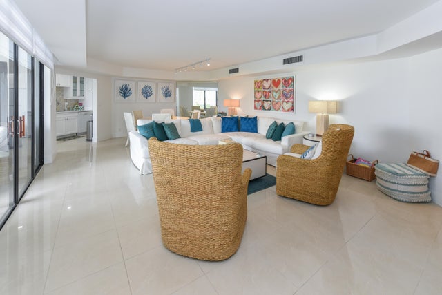 5 of 33 - 2860 S Ocean Boulevard #202, Palm Beach, FL