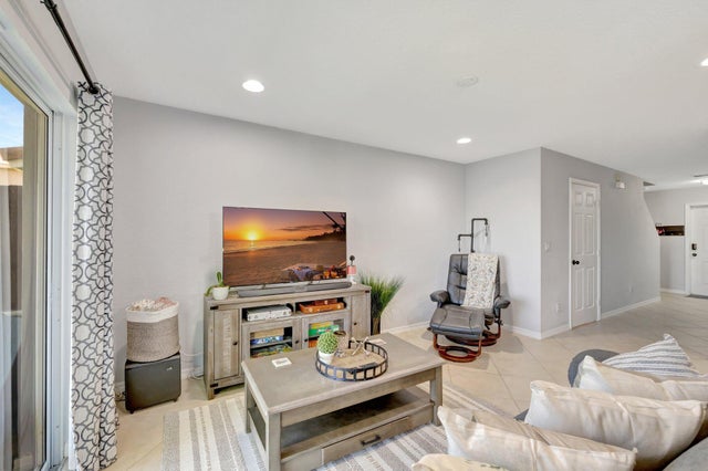 3 of 42 - 2556 Marshfield Ct, Port Saint Lucie, FL