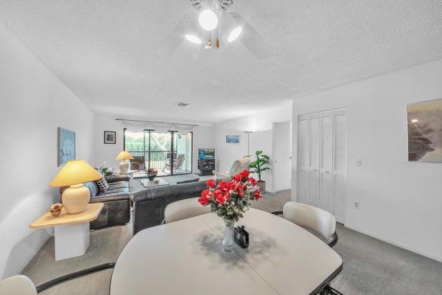 4 of 32 - 36 Stratford Lane #f, Boynton Beach, FL