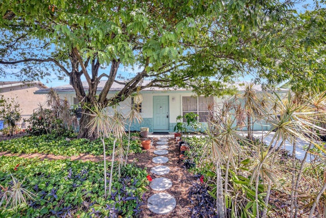 2 of 25 - 4871 Poseidon Pl, Lake Worth, FL