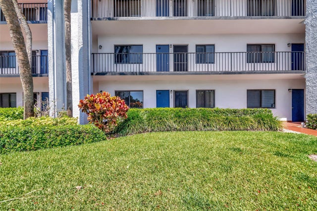 3 of 47 - 4236 D Este Ct #107, Lake Worth, FL