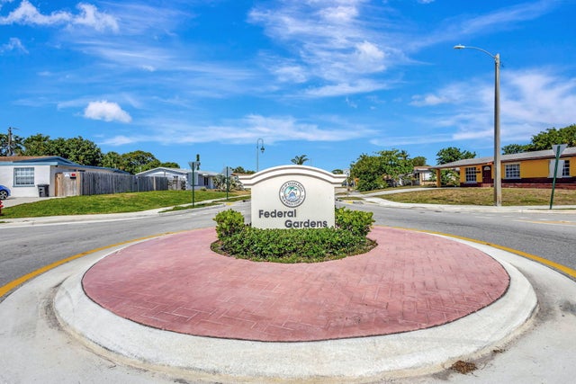 1 of 31 - 1500 W 13th St W, Riviera Beach, FL