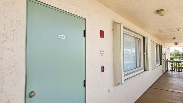 3 of 18 - 300 Village Green Cir S #420, Palm Springs, FL