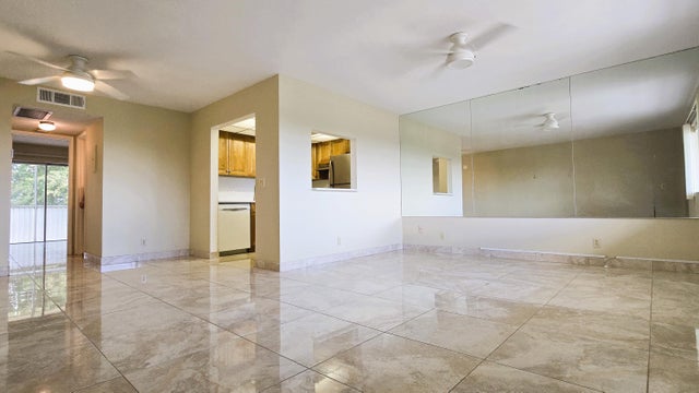 4 of 18 - 300 Village Green Cir S #420, Palm Springs, FL