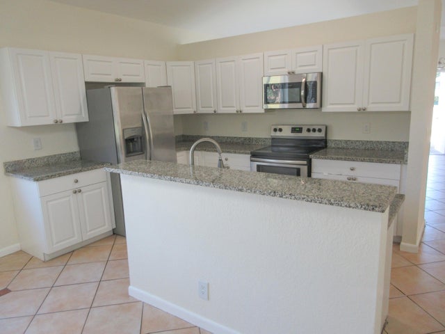 3 of 13 - 4513 Sw 13th Street, Deerfield Beach, FL