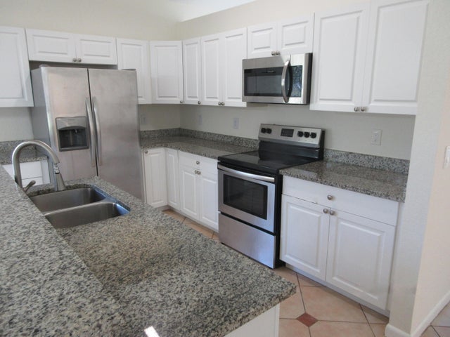 4 of 13 - 4513 Sw 13th Street, Deerfield Beach, FL