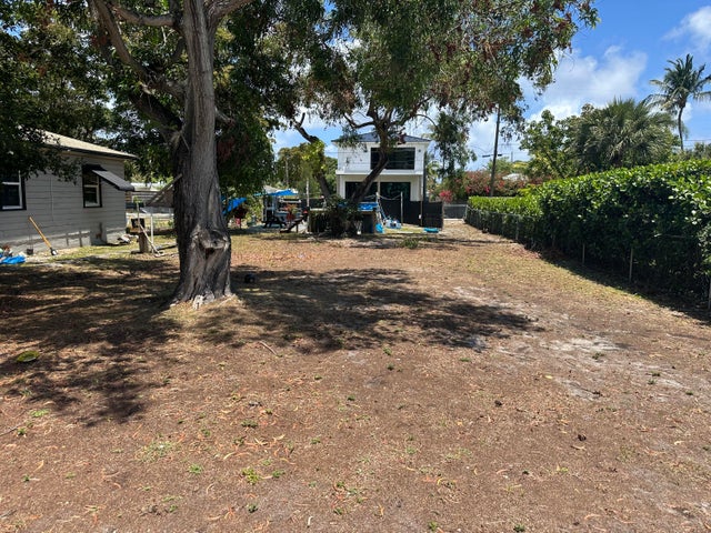 2 of 17 - 617 Se 2nd Avenue, Delray Beach, FL