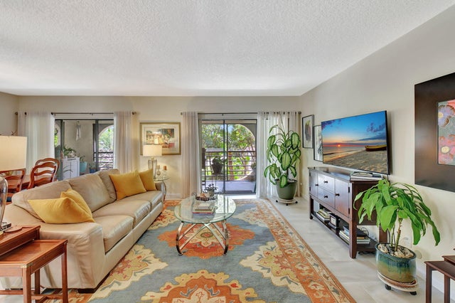 6328 Longboat Lane #302, Boca Raton