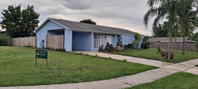 5 of 19 - 201 Ne Solida Circle, Port Saint Lucie, FL