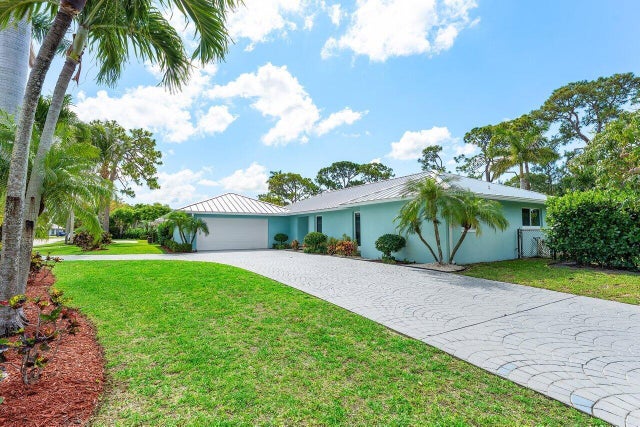 1 of 49 - 474 S Country Club Drive, Atlantis, FL