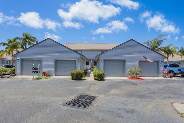 1 of 44 - 6148 Se Georgetown Pl #805, Hobe Sound, FL