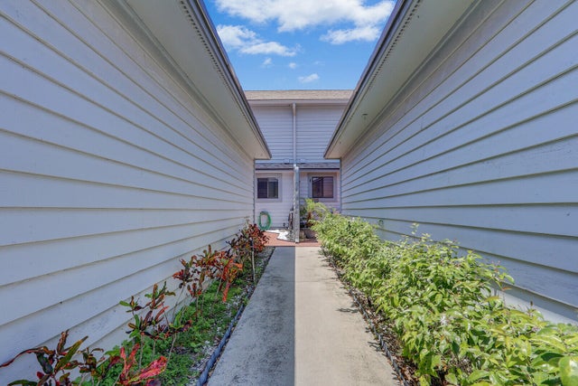 3 of 44 - 6148 Se Georgetown Pl #805, Hobe Sound, FL