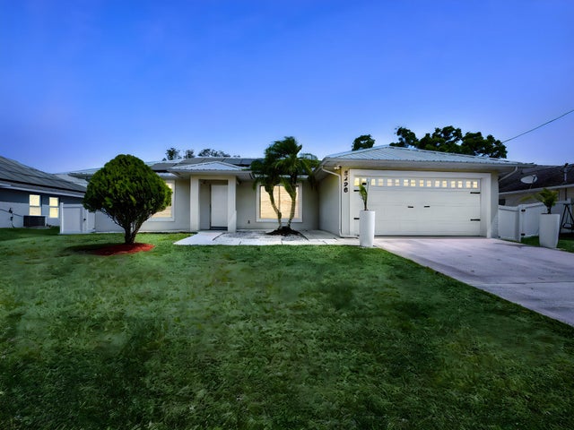 1 of 28 - 5298 Nw North Macedo Blvd, Port Saint Lucie, FL