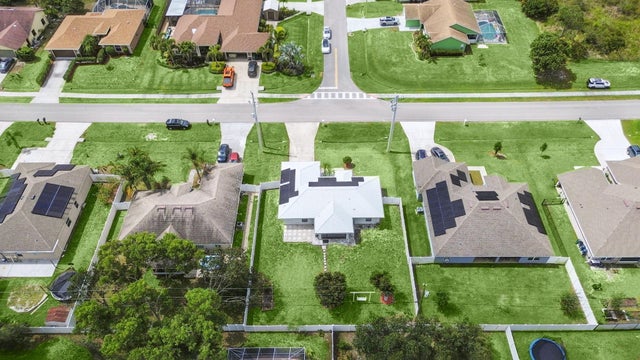 5 of 28 - 5298 Nw North Macedo Blvd, Port Saint Lucie, FL