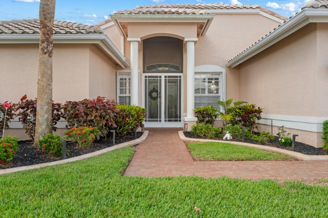 3 of 71 - 499 Nw Blue Lake Drive, Port Saint Lucie, FL