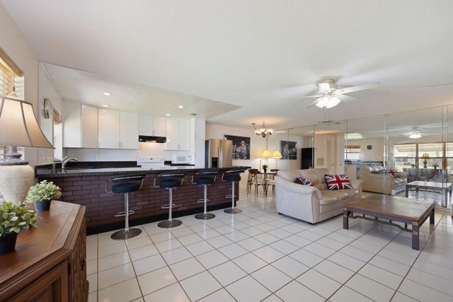 2 of 17 - 210 South Boulevard #c, Boynton Beach, FL