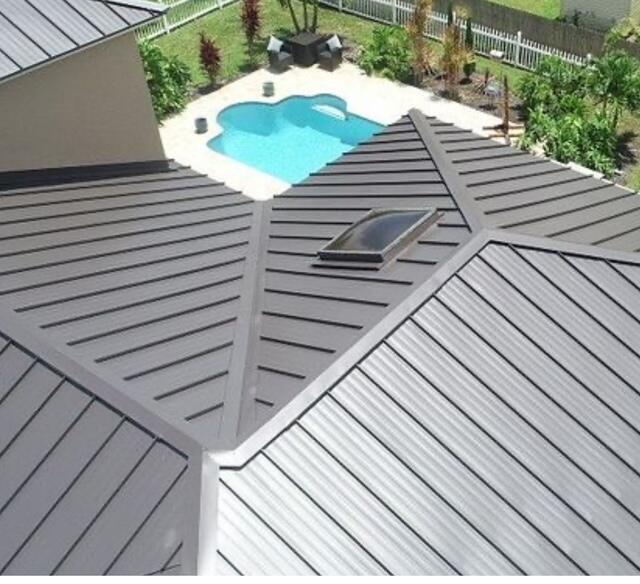2 of 20 - 552 Sw Dauphin Av, Port Saint Lucie, FL