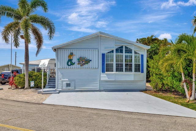 1 of 32 - 781 Nettles Boulevard, Jensen Beach, FL