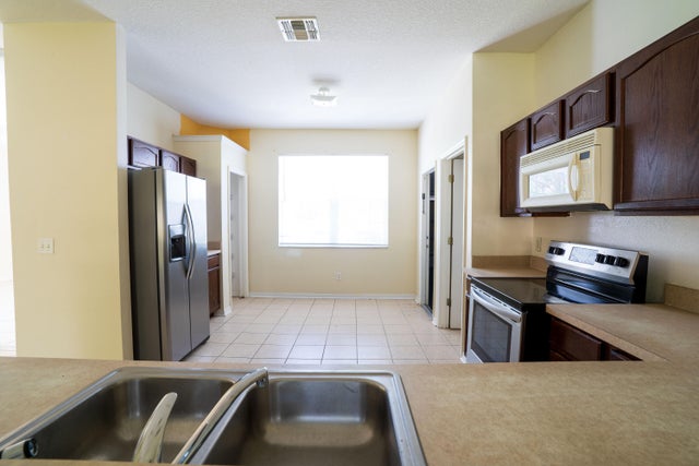 4 of 23 - 209 Round Man Street, Leesburg, FL