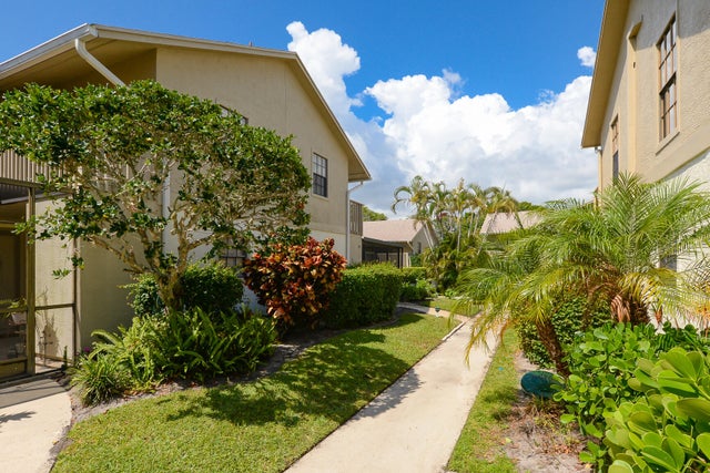 2 of 50 - N/A, Hobe Sound, FL