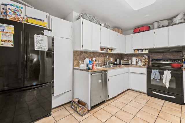 5 of 33 - 933 S Ridge Street, Lake Worth Beach, FL