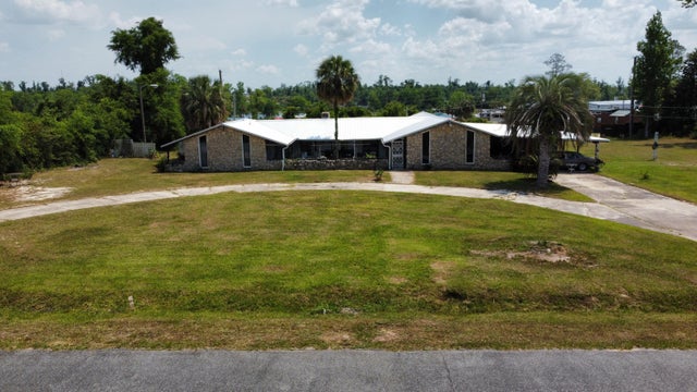 3 of 13 - 4832 Flynt Drive, Marianna, FL