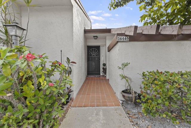 4 of 46 - 3646 English Road #d, Lake Worth, FL