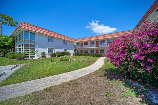 1 of 15 - 2600 Se Ocean Blvd #jj-6, Stuart, FL