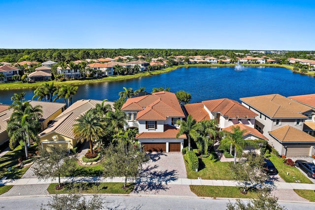1 of 64 - 12140 Aviles Cir, Palm Beach Gardens, FL