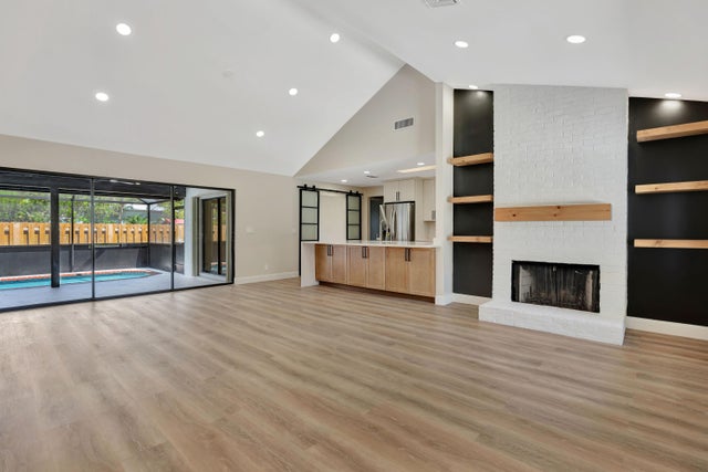 4 of 63 - 18975 Se County Line Rd, Jupiter, FL