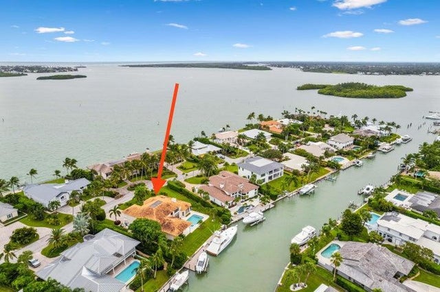 2 of 52 - 9 Island Rd, Sewalls Point, FL