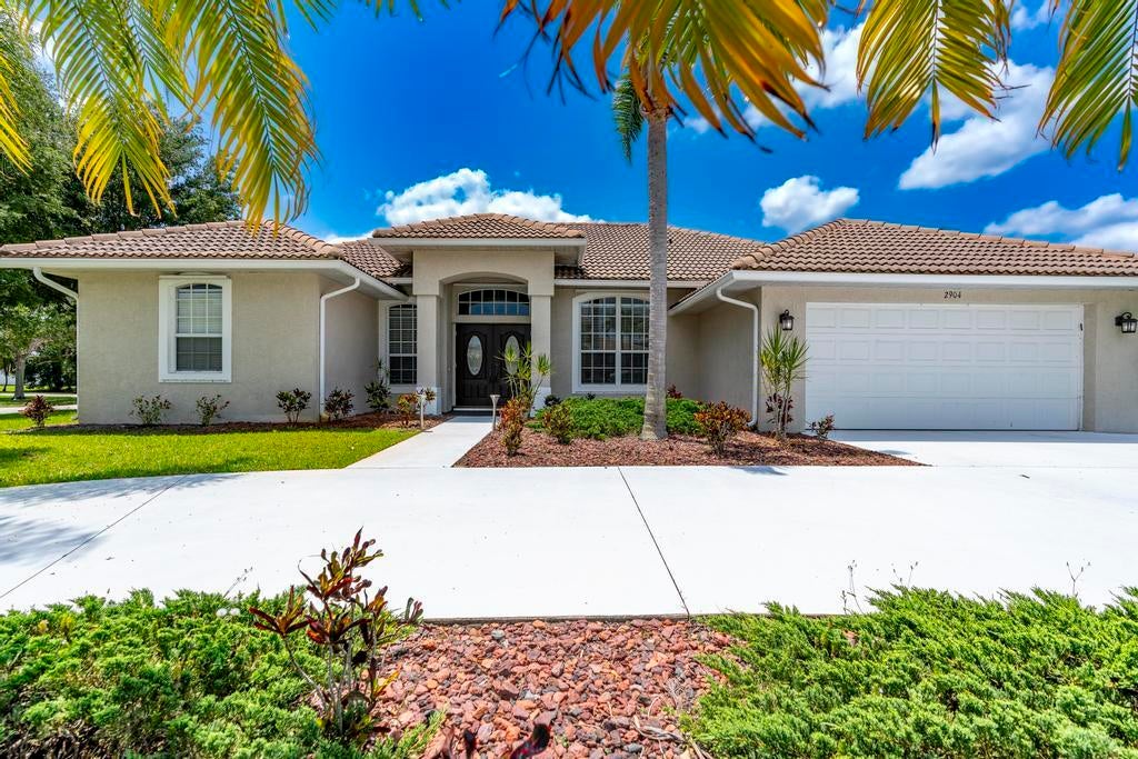 2904 Sw Sutton Place, Palm City