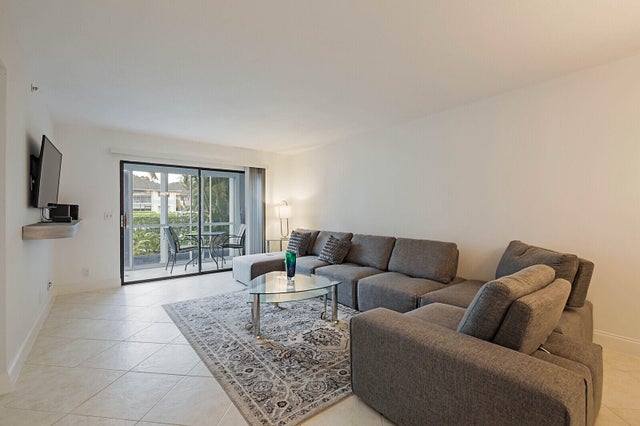 5 of 15 - 15364 Lakes Of Delray Boulevard #50, Delray Beach, FL