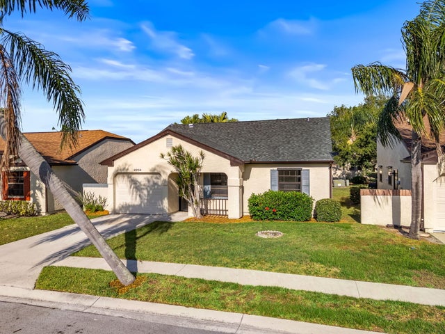 2 of 39 - 2234 Se Brekenridge Cir, Port Saint Lucie, FL