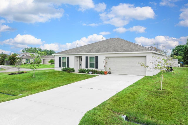 3 of 33 - 591 Sw Halifax Av, Port Saint Lucie, FL