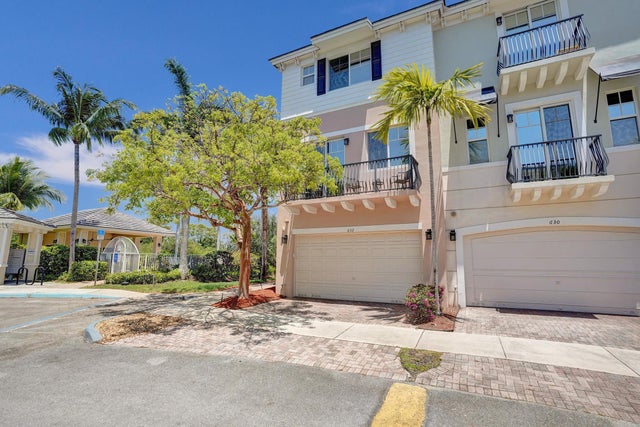 3 of 84 - 632 Nw 38th Cir, Boca Raton, FL