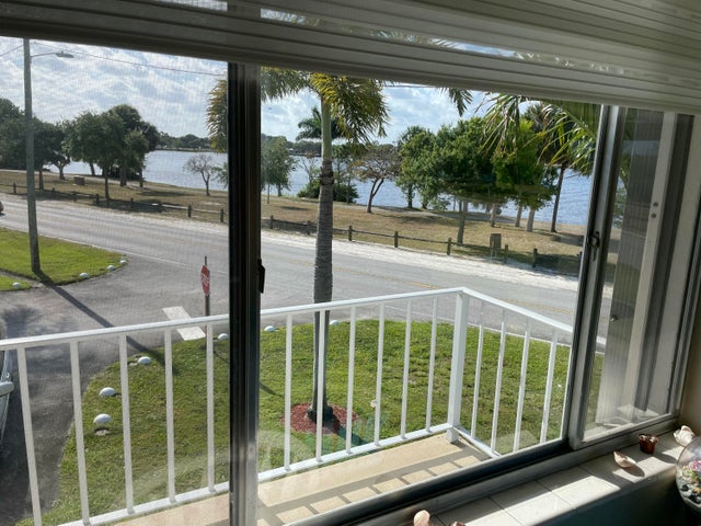 2 of 18 - 3160 Lake Osborne Dr #201, Lake Worth, FL