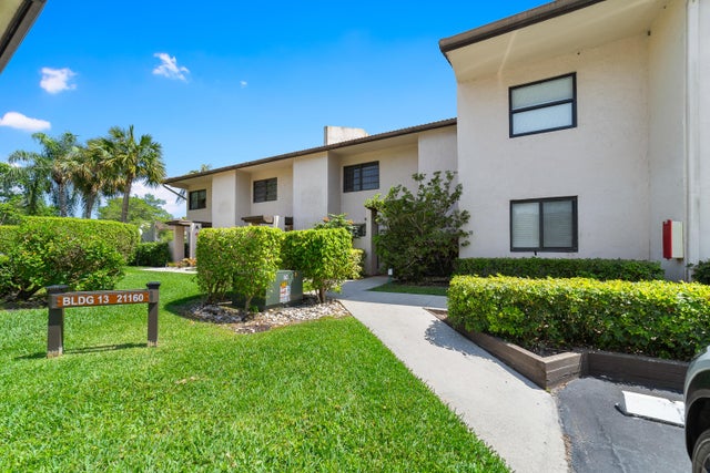 1 of 39 - 21160 N Juego Cir #13c, Boca Raton, FL
