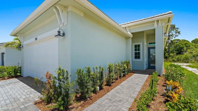 2 of 47 - 228 Se Via Sangro, Port Saint Lucie, FL