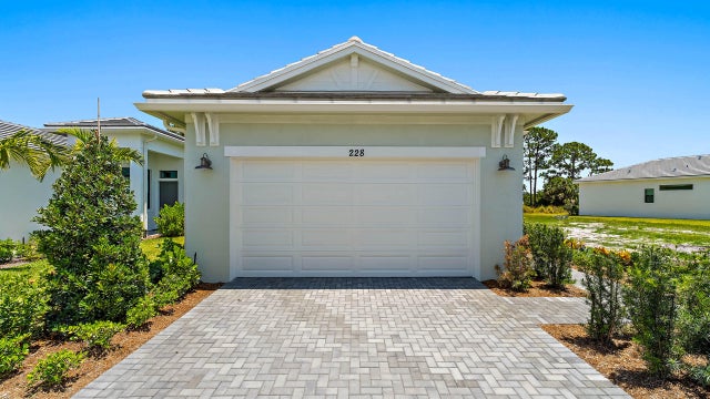 3 of 47 - 228 Se Via Sangro, Port Saint Lucie, FL