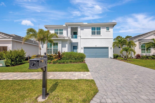 2 of 85 - 211 Se Calmo Circle, Port Saint Lucie, FL