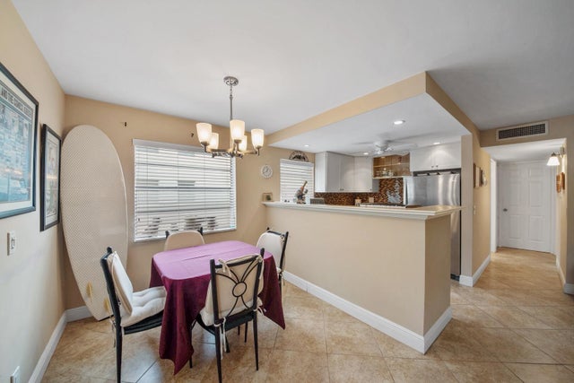 4 of 18 - 677 Normandy O, Delray Beach, FL